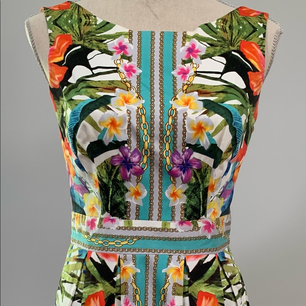 ❤️MAGGY LONDON Floral Print A-Line Dress – EUC - Sz. 6